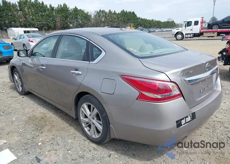 2013 Nissan Altima 2.5 Sv z USA, uszkodzony, nr VIN 1N4AL3AP7DC239998